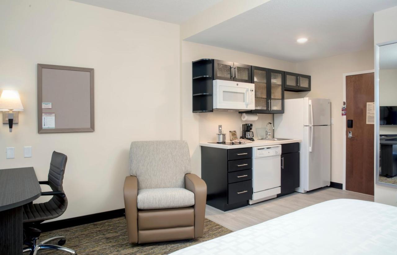 Candlewood Suites - Miami Exec Airport - Kendall By Ihg Country Walk Luaran gambar