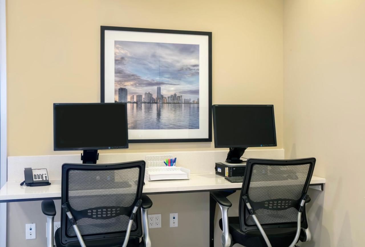 Candlewood Suites - Miami Exec Airport - Kendall By Ihg Country Walk Luaran gambar